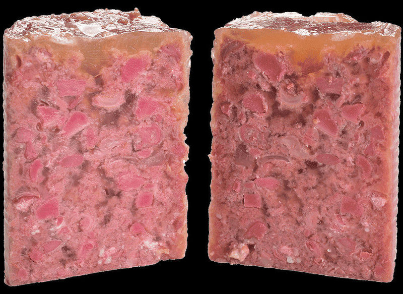 BRIT PATÉ & MEAT – PUPPY – консервирана храна за кучета с 29% прясно пилешко месо и 21% пуешко 0.800 кг. 2