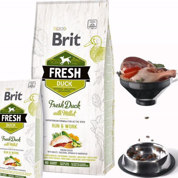 Холистична суха храна Brit Fresh Duck with Millet Adult Run & Work за активни кучета от всички породи, с прясно патешко месо, тиквички и спанак 2.5 кг.