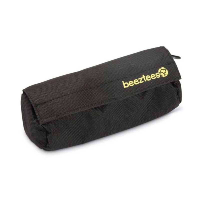Чантичка за съхраняване на лакомства Beeztees Trito snack dummy – Научете кучето си на играта Хвърляне Черен
