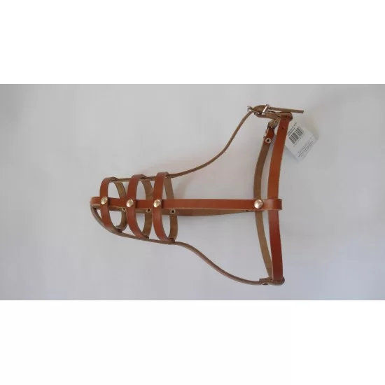 Намордник за доберман от кожа