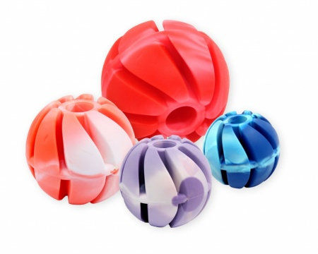 Гумена топка за лакомства PET NOVA, 5 см., плаваща M