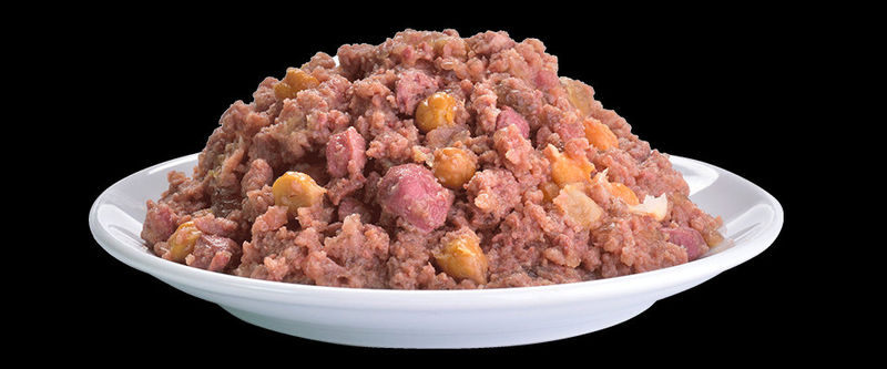 Холистична консервирана храна за кучета Brit Fresh Turkey with Peas със 68% прясно пуешко месо, 4% елда и 4% грах 0.400 кг.