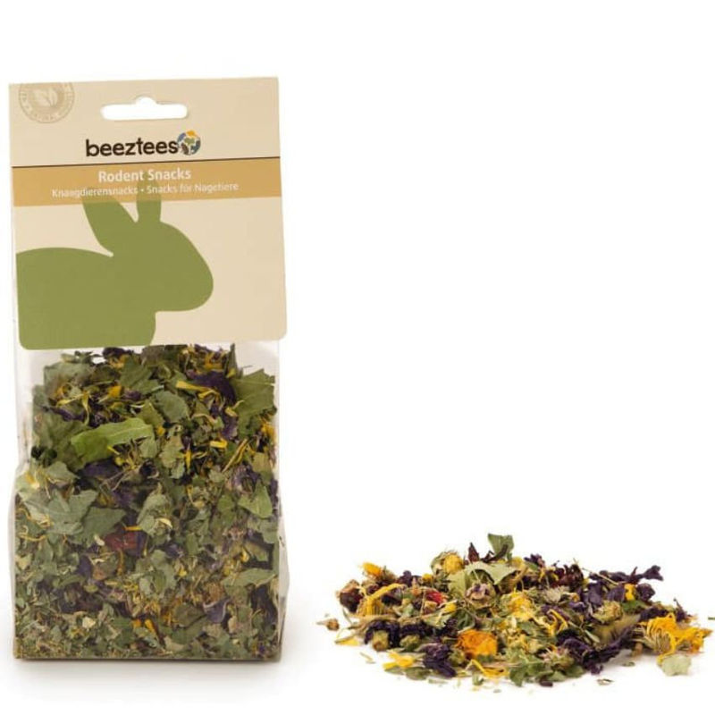 Лакомство за гризачи микс от цветя Beeztees rodent flower mix с хибискус, невен, лайка, липа, слез и глухарче 45 гр.